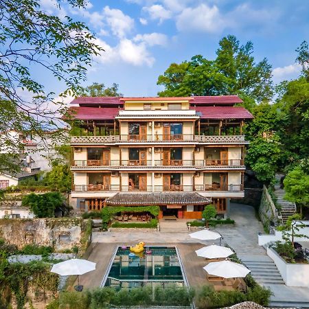 Yangshuo River Lodge Hotel-Free Pick Up From Yangshuo Area Over Three Nights Exterior photo