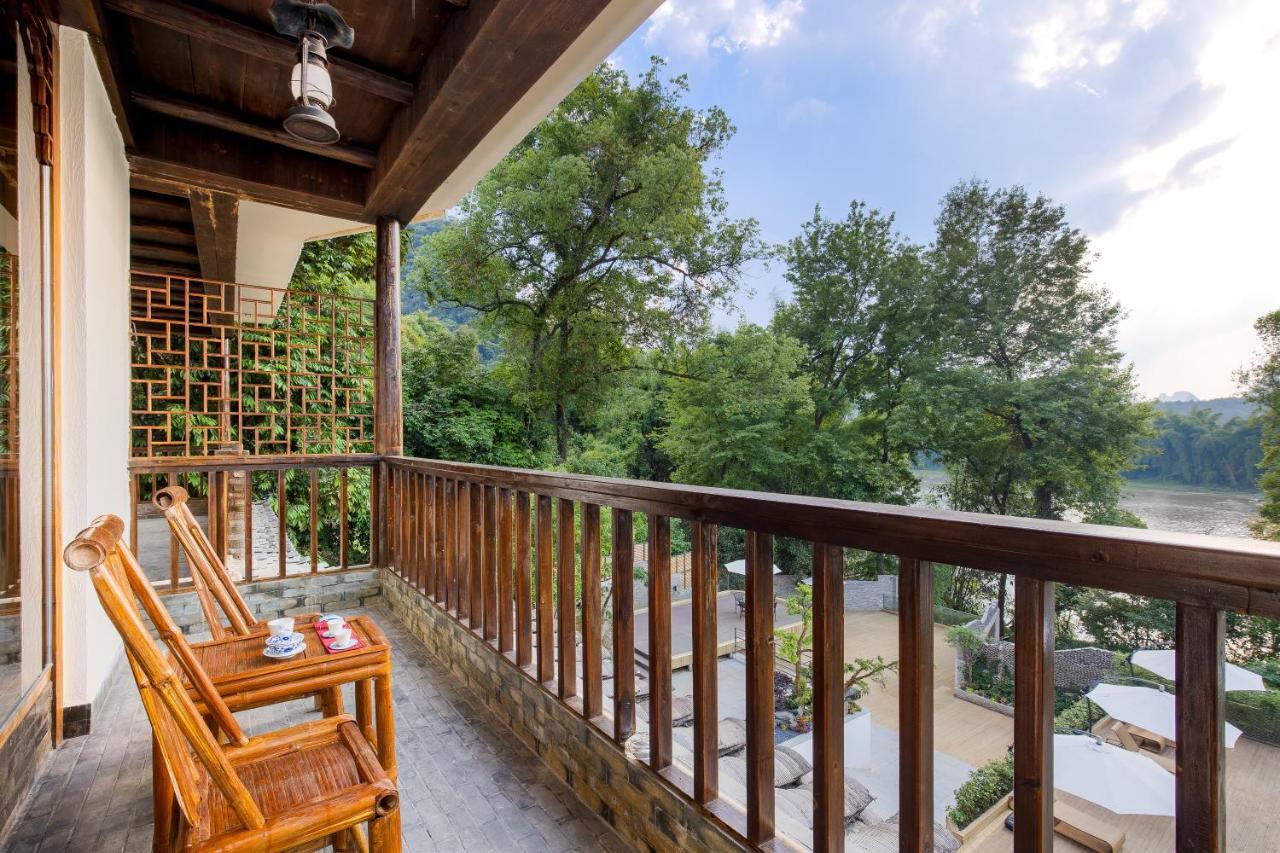 Yangshuo River Lodge Hotel-Free Pick Up From Yangshuo Area Over Three Nights Exterior photo