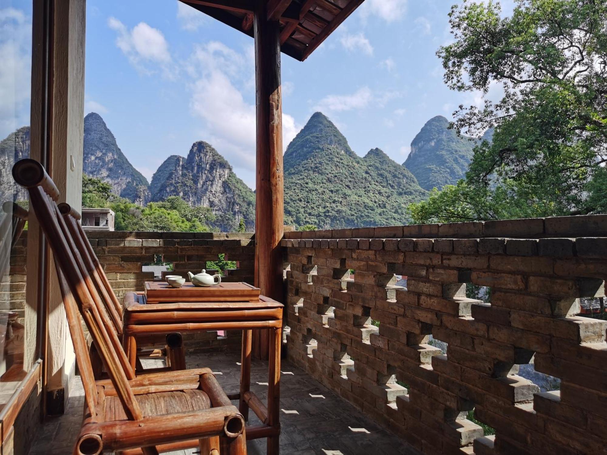 Yangshuo River Lodge Hotel-Free Pick Up From Yangshuo Area Over Three Nights Exterior photo