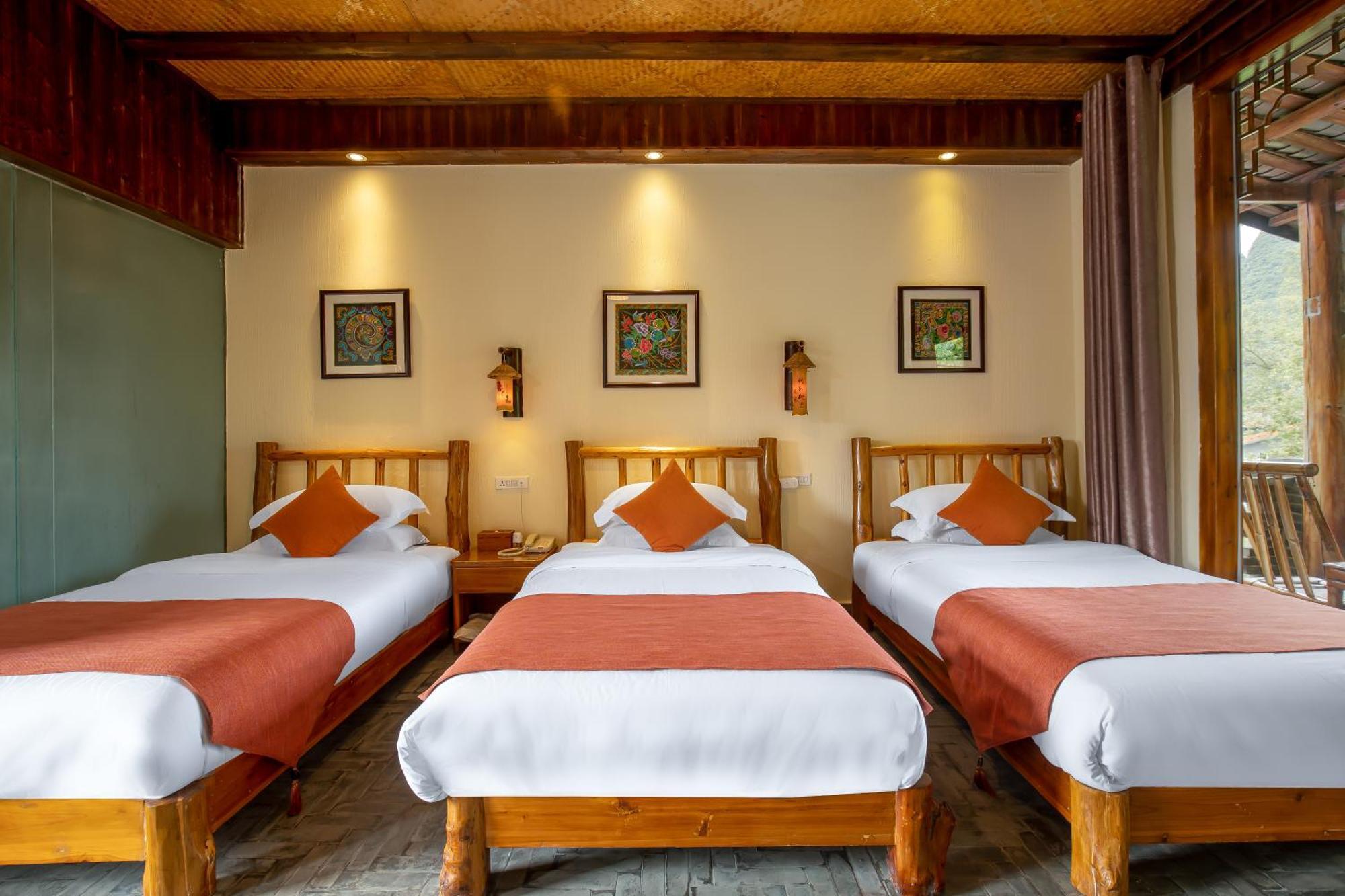 Yangshuo River Lodge Hotel-Free Pick Up From Yangshuo Area Over Three Nights Exterior photo